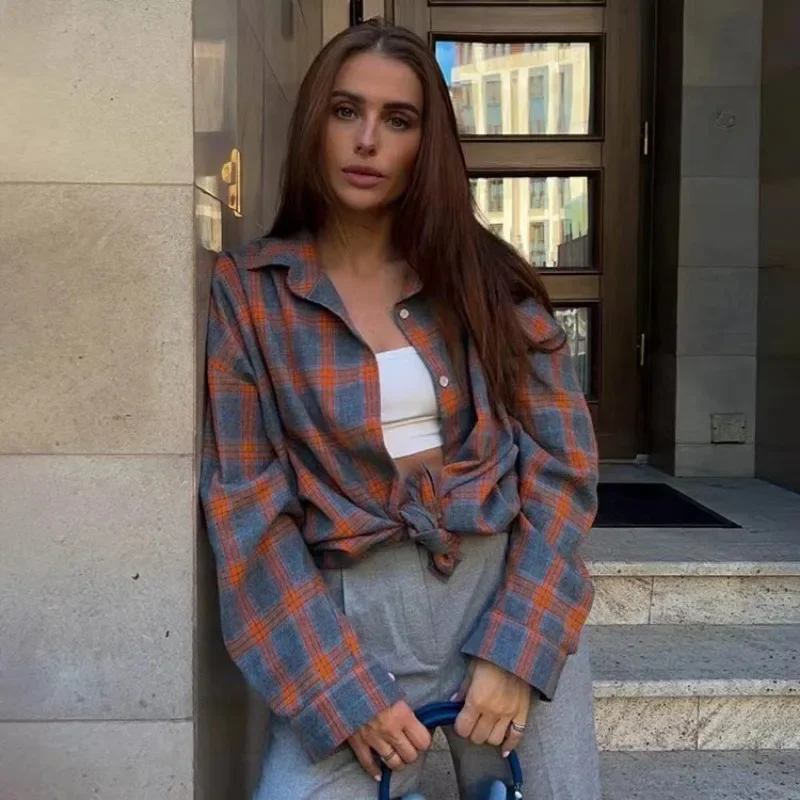 2024 Summer Women Oversized Plaid Shirt Vintage Long Sleeve Loose Fit Blouse Autumn Female Office Fashion Shirt Tops For Woman