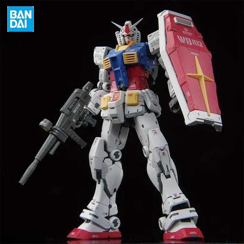 

Bandai Genuine Anime GUNDAM RX-78-2 Ver. 2,0 RG 1/144 сборка аниме фигурка модель игрушки коллекция орнамент подарки на складе