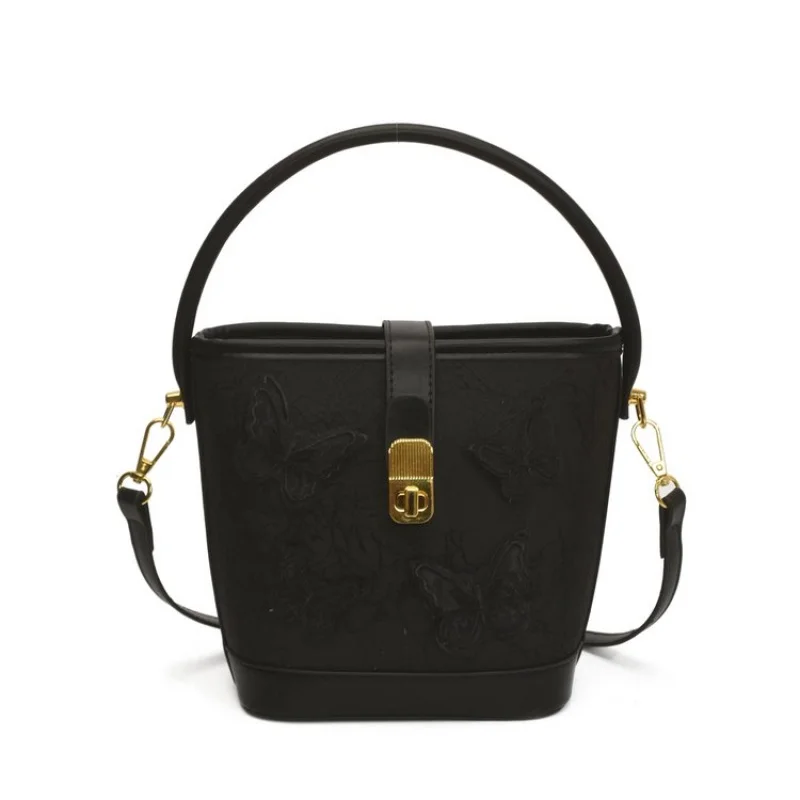 

High-End Women Crossbody Handbag With Detachable Strap And Luxury Lining For Formal Events And Parties And Occasions