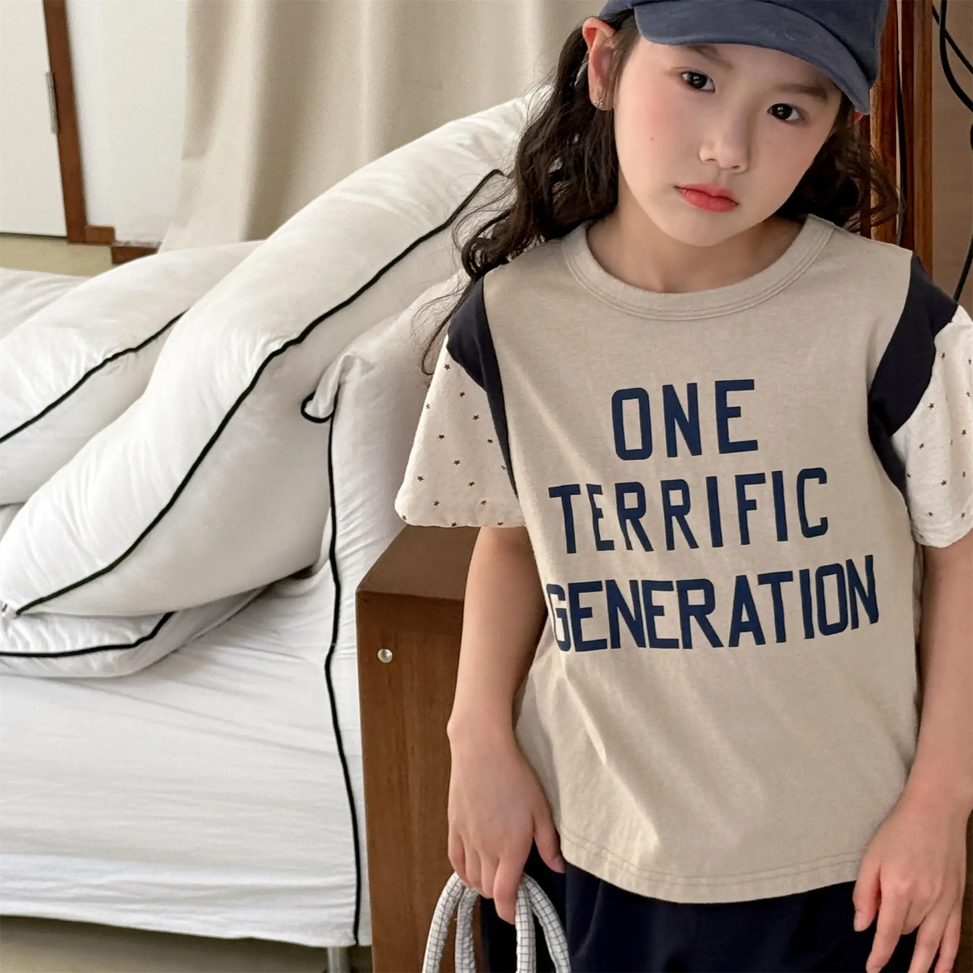 

2025 Summer New Fashion Letter Print Girls Short Sleeve T Shirts Boys Loose Cotton Tops Baby Casual Tee Versatile Kids T Shirt