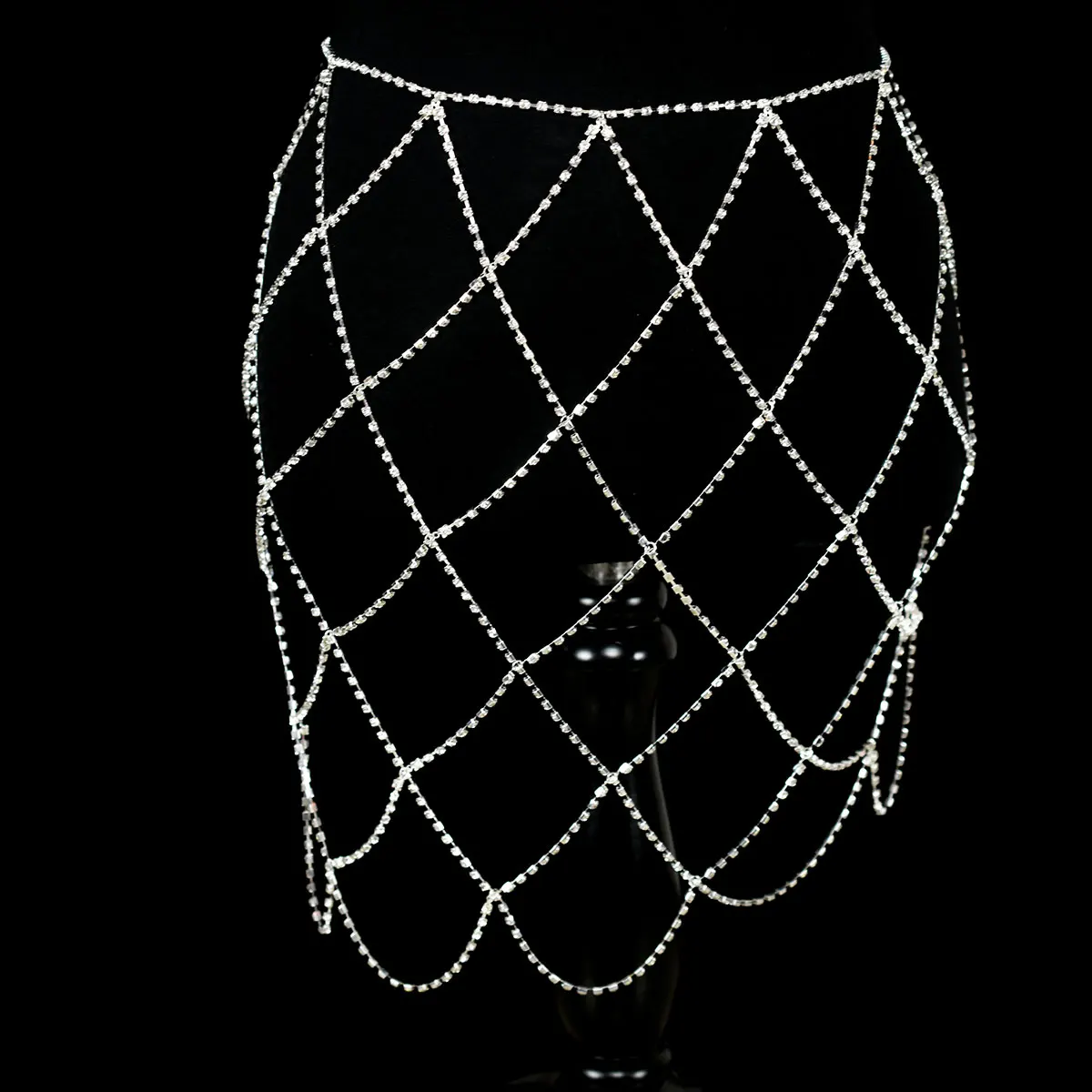 ชายหาดกลางแจ้งสุภาพสตรีเซ็กซี่ Rhinestone ตาข่ายเอวกระโปรงแฟชั่นบุคลิกภาพเครื่องประดับเวทีแสดงชุดจัดเลี้ยงการจับคู่โซ่