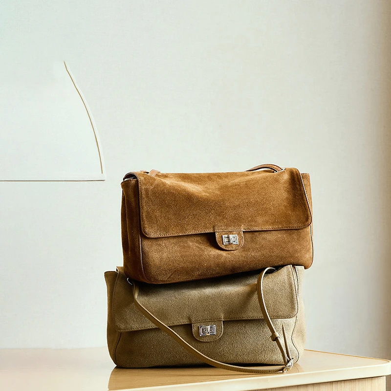 Fashionable Casual Suede Crossbody Bag Large Capacity Shoulder Tote Bag for Autumn Winter Bill of Lading Armpit Bag