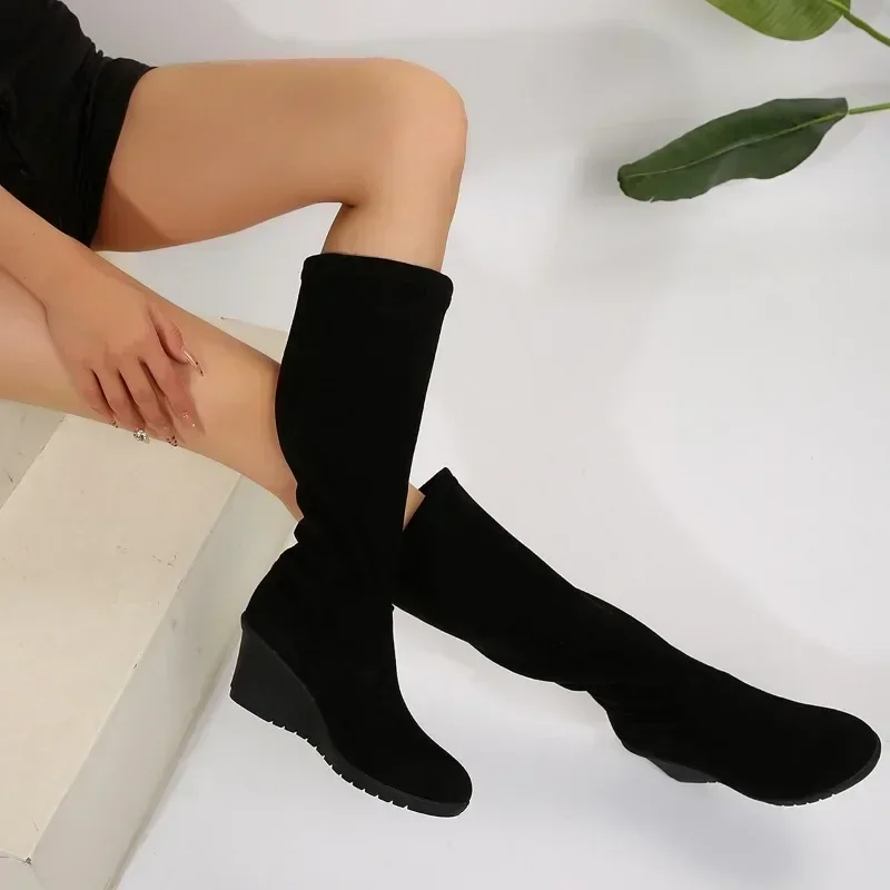 

Women's Winter Large Size Wedge Shoes Fashion Slip-on and Calf Boots Retro Casual Riding Boots for Women High Heels Botas Mujer