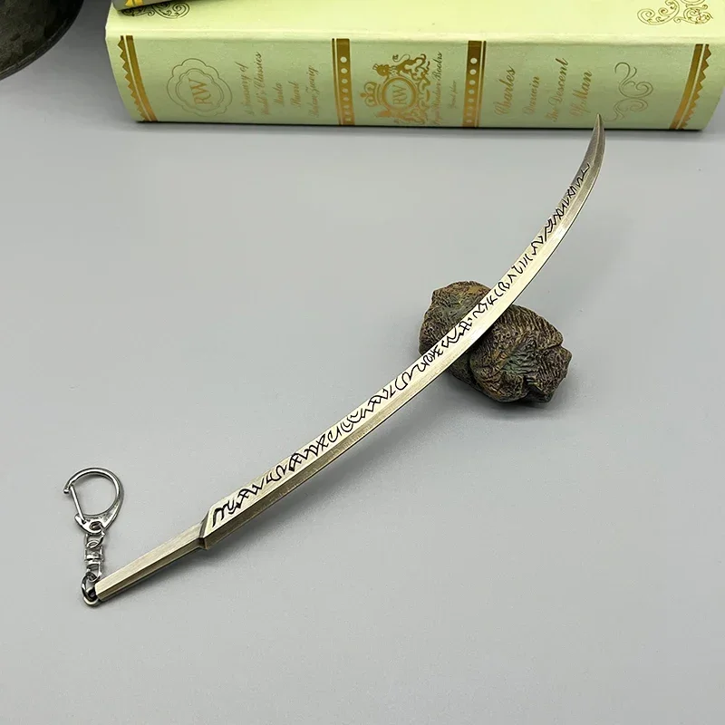 

22cm Hand of Malenia Sword Keychain ER Game Merchandise Vintag All Metal Katana Model Keychain Home Ornament Craft Collection