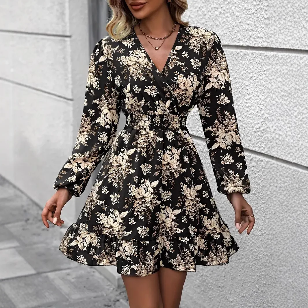 Damska Sukienka Krótka w Kwiatowy Wzór z Głębokim Dekoltem w Serek, Długim Rękawem, Dopasowana w Biodrach, Sukienka Trapezowa z Falbankami z Szyfonu, Szlafrok 2025