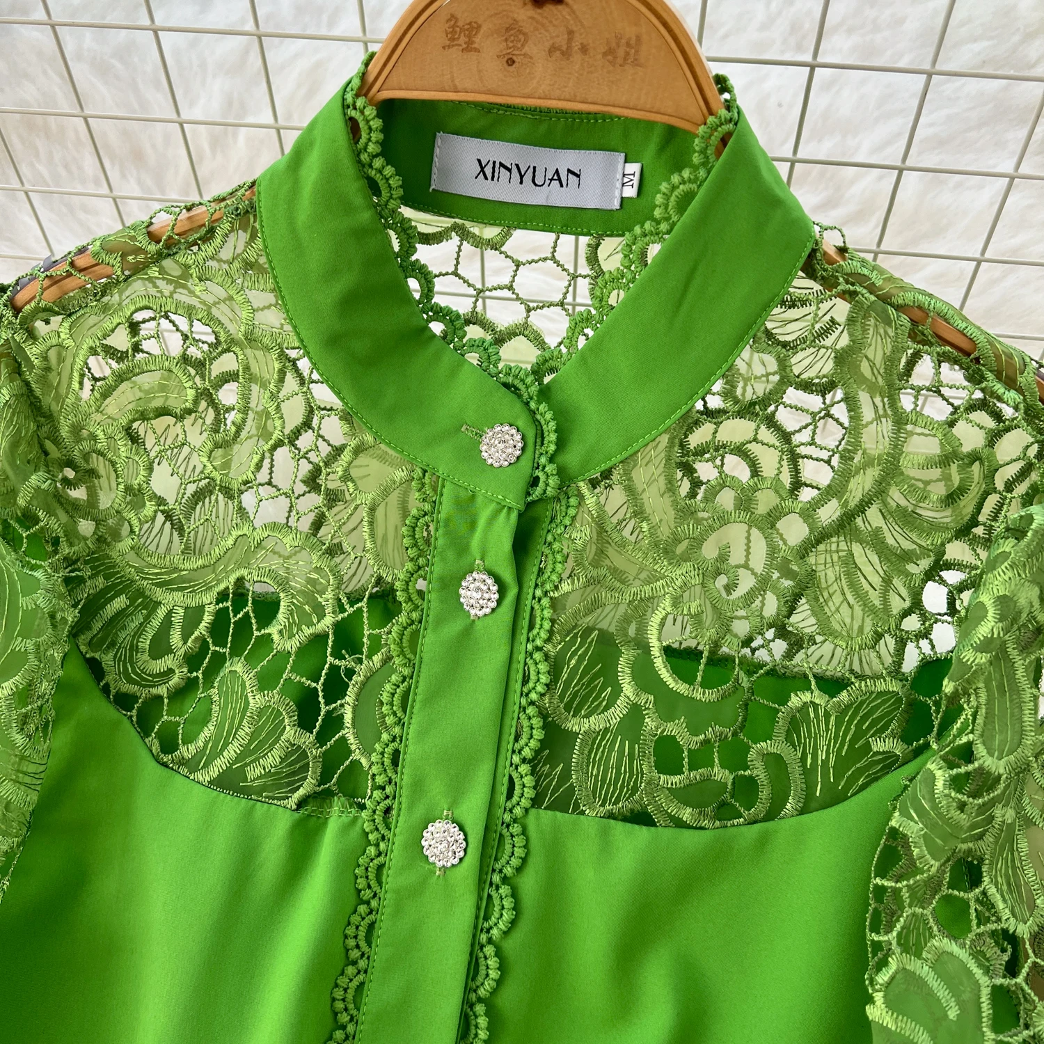 طقم مكون من قطعتين فستان على شكل زهرة هوك مجوف منقوش بأكمام طويلة فساتين عصرية ضيقة للحفلات والنوادي الصيفية