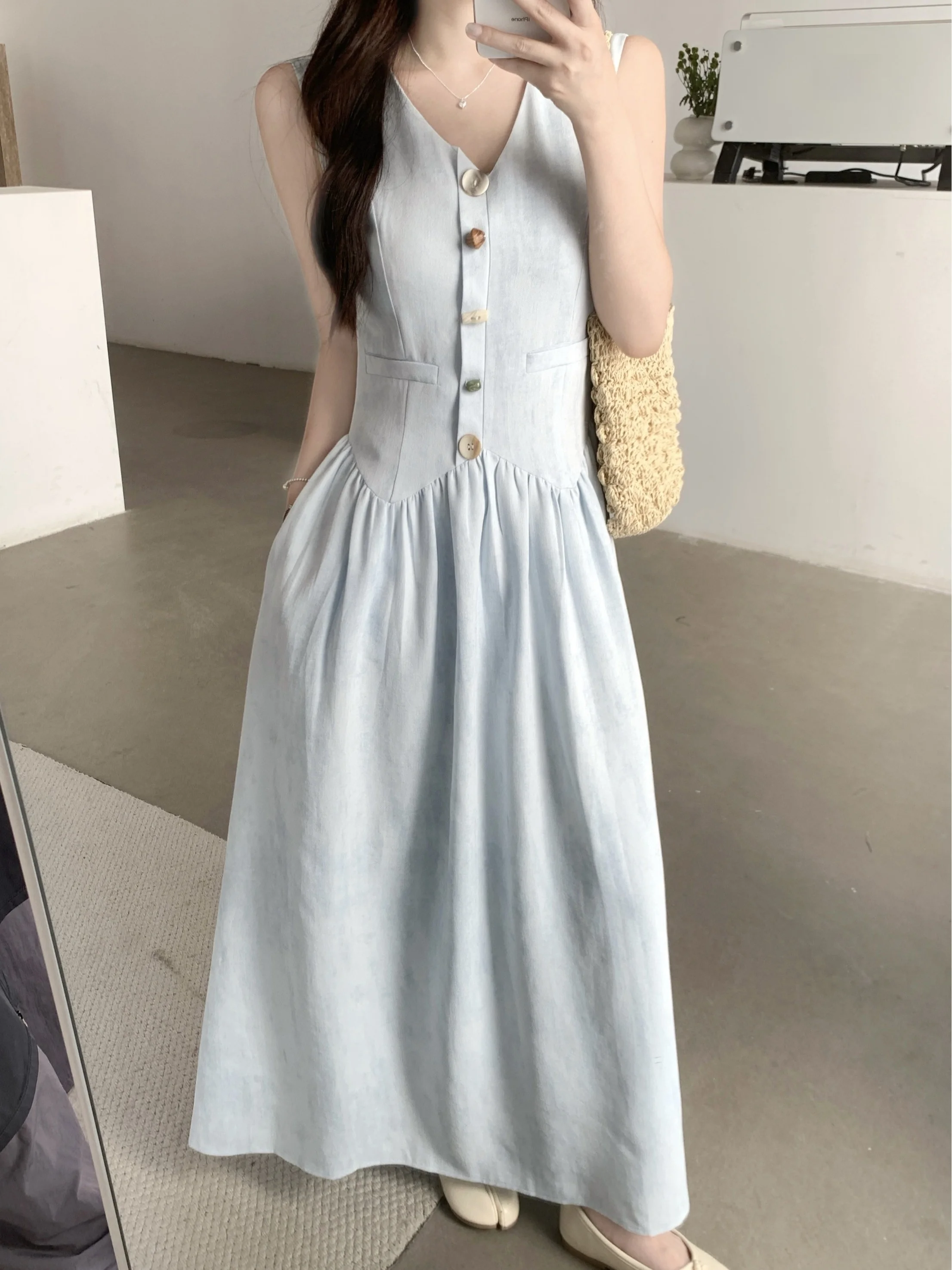 

plus Size Women's Sweet Style V-Neck Vest Dress Sleeveless Summer New Waist-Cinching Chic Strap Dress Korean Version Slim Fit