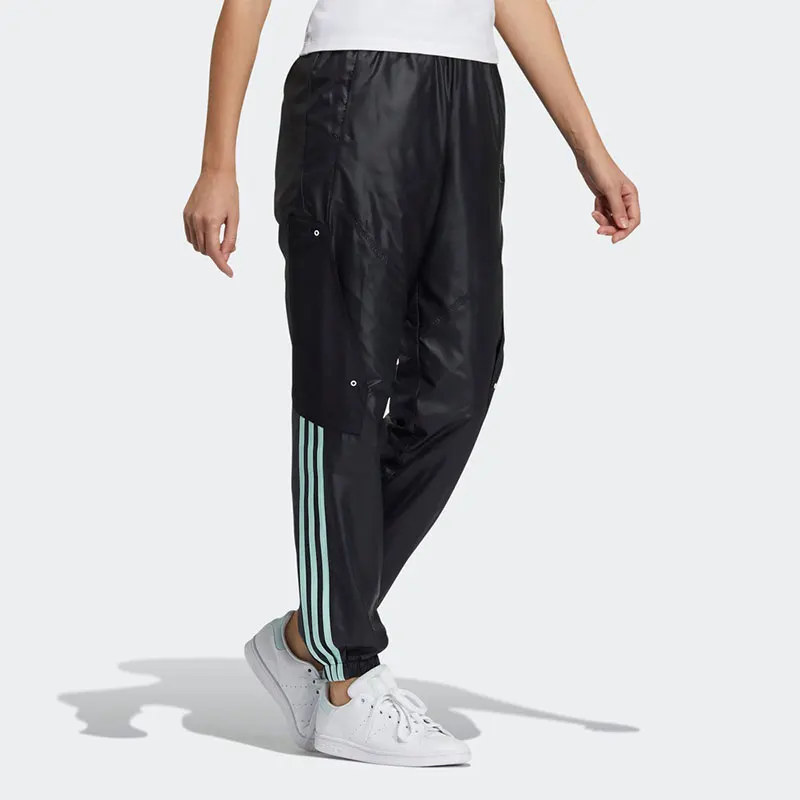 

Adidas genuine Originals Women's Tapered Casual Pants H39017