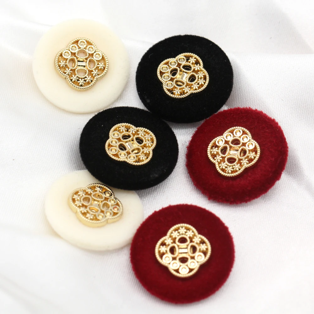 HENGC 6Pcs Vintage Flower Flocking Fabric Covered Buttons for Clothing Female Fur Coat Sweaters Jacket Sewing Accessories