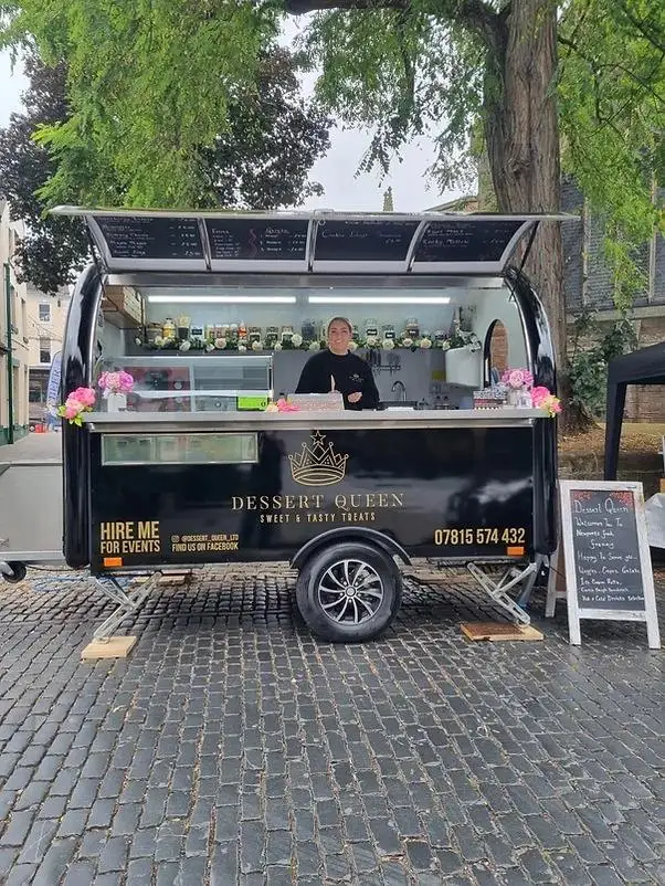 KN 220 شواء الغذاء شاحنة عربة البيتزا برغر الآيس كريم القهوة مخصص الغذاء شاحنة فان تصنيع للبيع في الولايات المتحدة الأمريكية تركيا الغذاء مقطورة