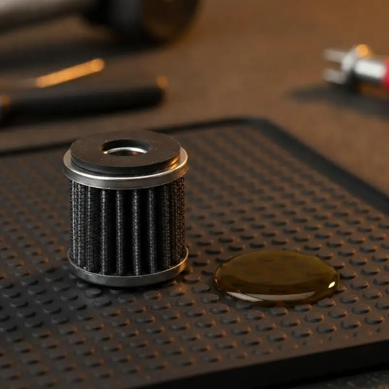 Universal Small Engine Oil Filter High Efficiency Dirt Capture Long Service Life For Motorcycle Regular Maintenance Replacement