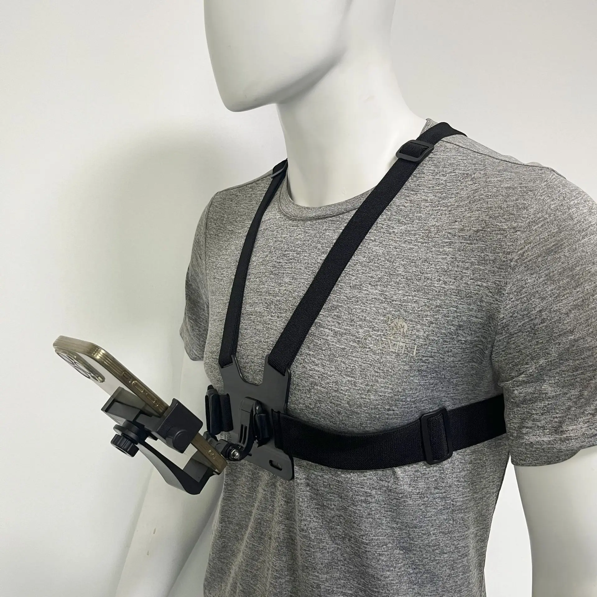 

Mobile phone chest strap installation with bracket, suitable for mobile phone portable shooting