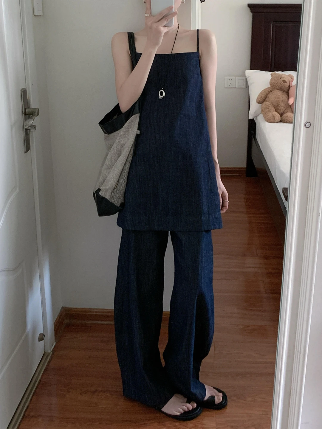 Retro Money Style Denim Set Women Summer Simple High Waist Wide Leg Pants Sleeveless Top Two Piece Set Casual Fashion Ensemble