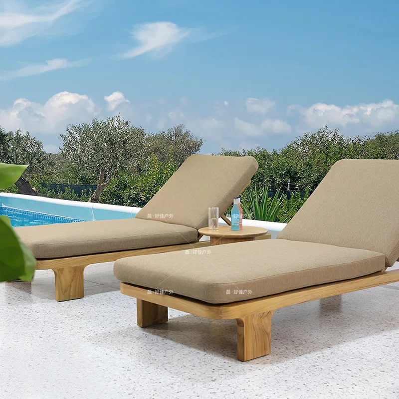 

Customizable outdoor teak bed