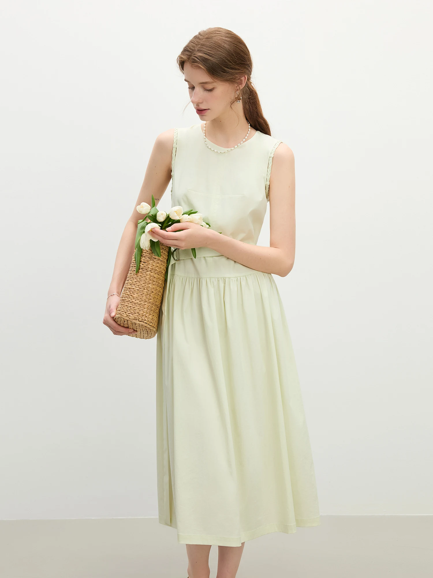 

FSLE минимализм, элегантное платье в праздничном стиле для женщин, лето 2022, Новое поступление, жилет без рукавов, платье миди, два цвета, 25FS12524