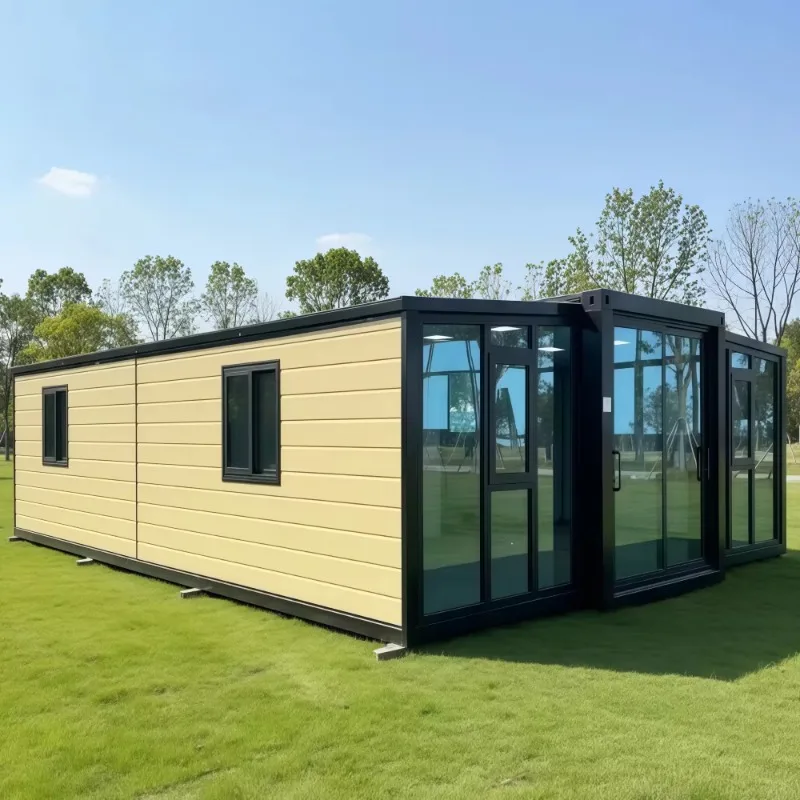 Ready Made Luxury Expandable Container House 3 Bedrooms Modular Home Asian Design Supermarket