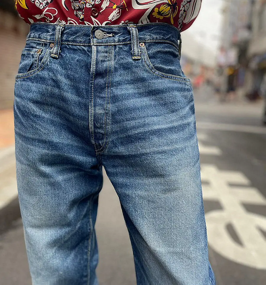 

SUGAR CANE 14.25 oz 1947 distressed faded vintage jeans!