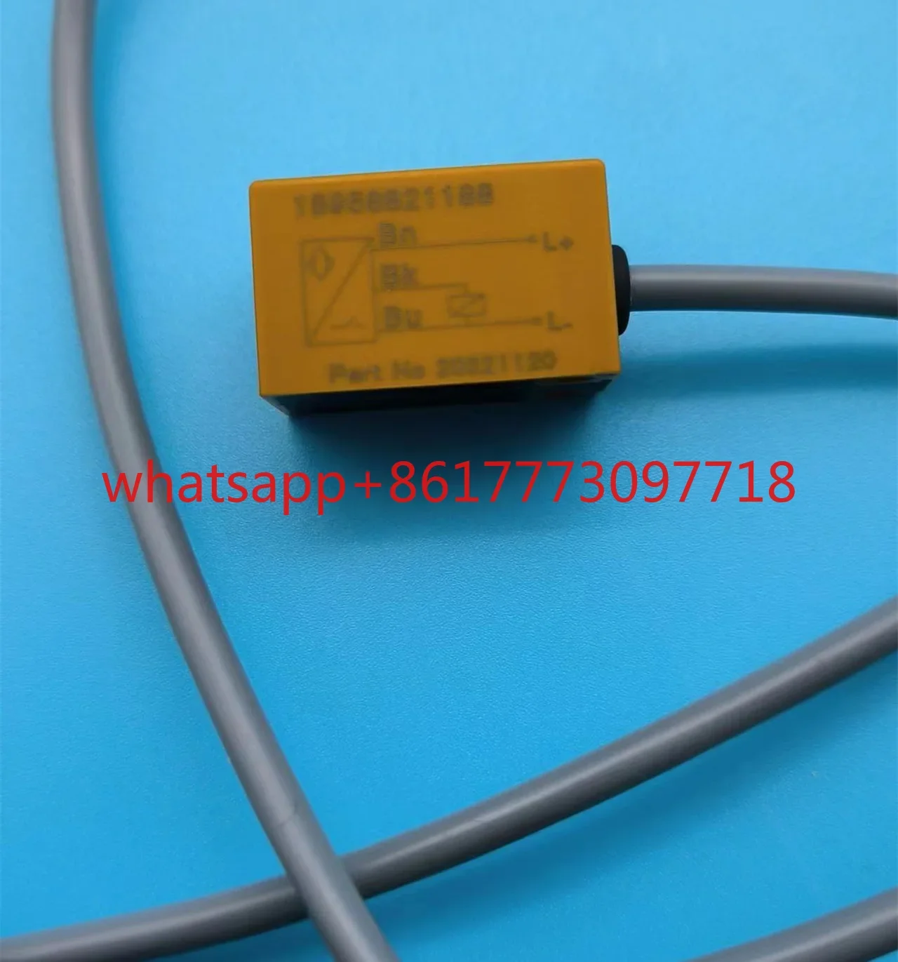 AZ1705PK60  Power Electric Tray Handling Vehicle Proximity Switch Interlock INB-05P16POU