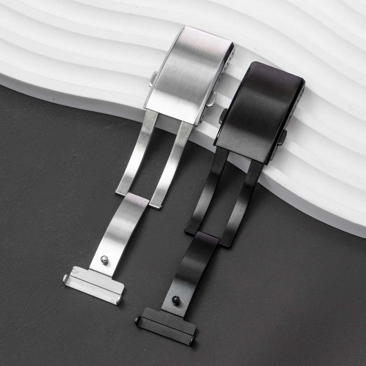 Extended Fold Solid Watch Buckle for 18mm 20mm 22mm Silver Double Push Safety Milled Clasp Stainless Steel Watchband Clasp
