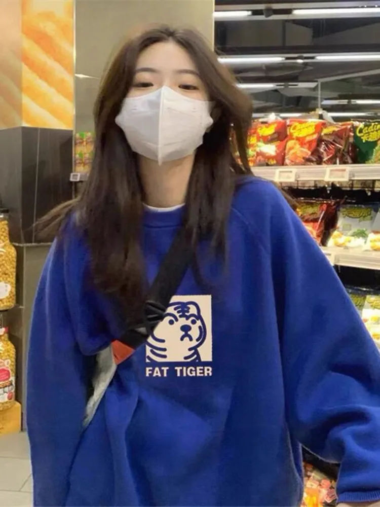 

Женская толстовка оверсайз цвета Кляйн синий, тонкая, модная, в уличном стиле, осенняя новинка, удобная, в корейском стиле, с длинными рукавами