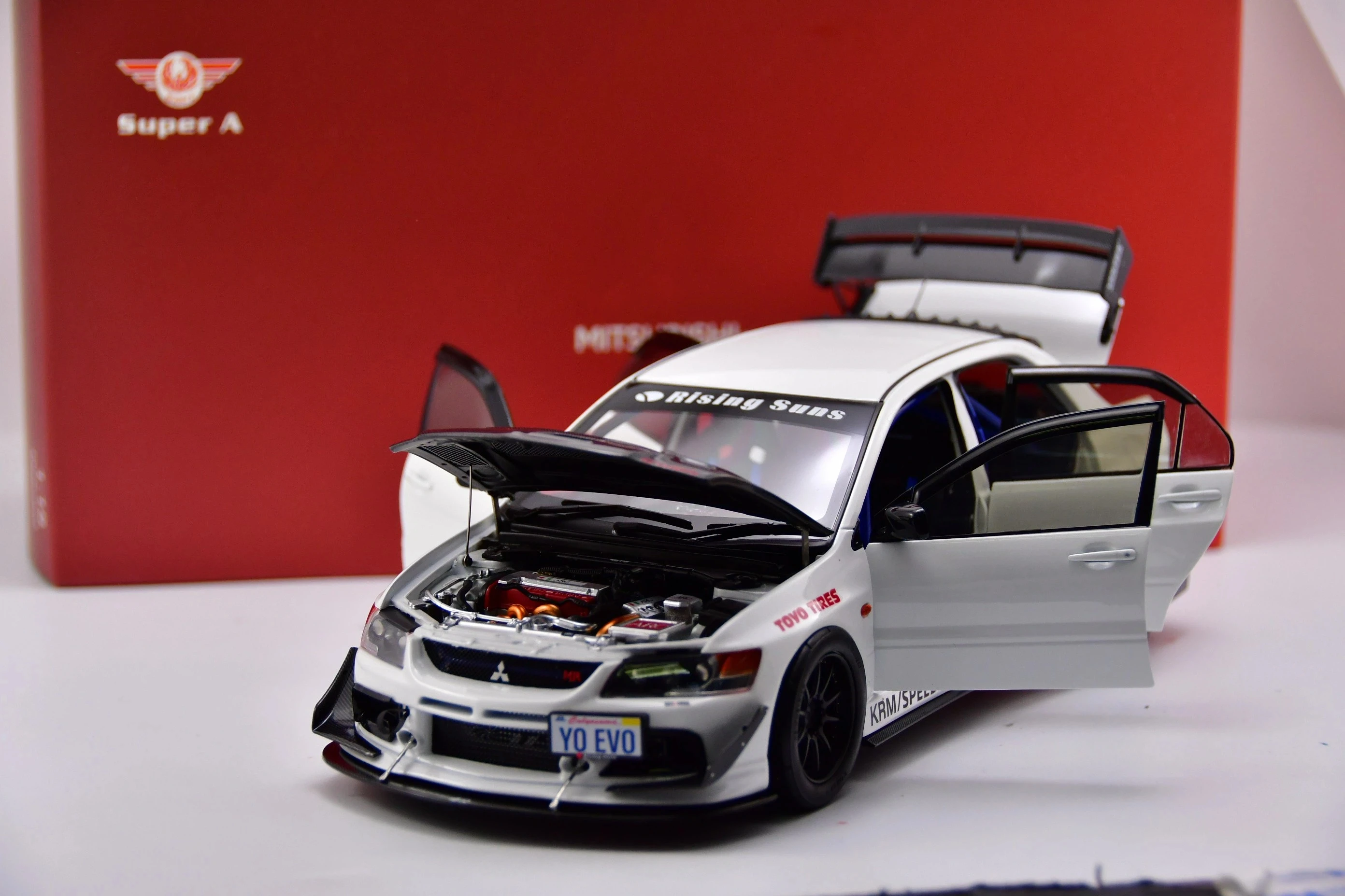 Super A 1:18 Lancer EVO 9 White JDM Simulation Limited Edition All Open Alloy Metal Static Car Model Toy Gift