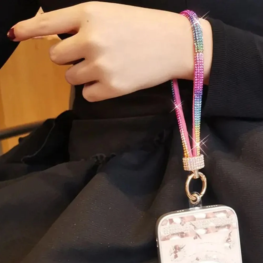 

For Cell phone lanyard pendant phone strap Keychain on the phone Wrist chain luxury rhinestone pendant chain diamond bracelet