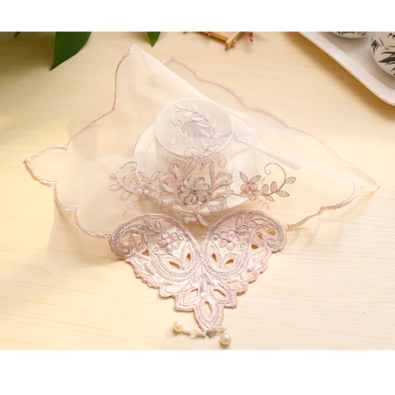 Popular flower mesh beads table place mat cloth embroidery placemat Christmas Wedding kitchen Table decoration and accessories