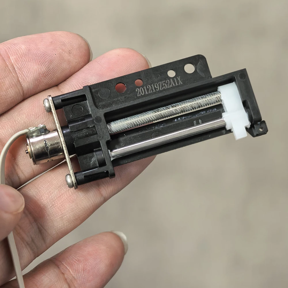Stroke 30mm Linear Actuator Micro 8mm 2-Phase 4-Wire Planetary Gear Stepper Motor Moving Block Nut