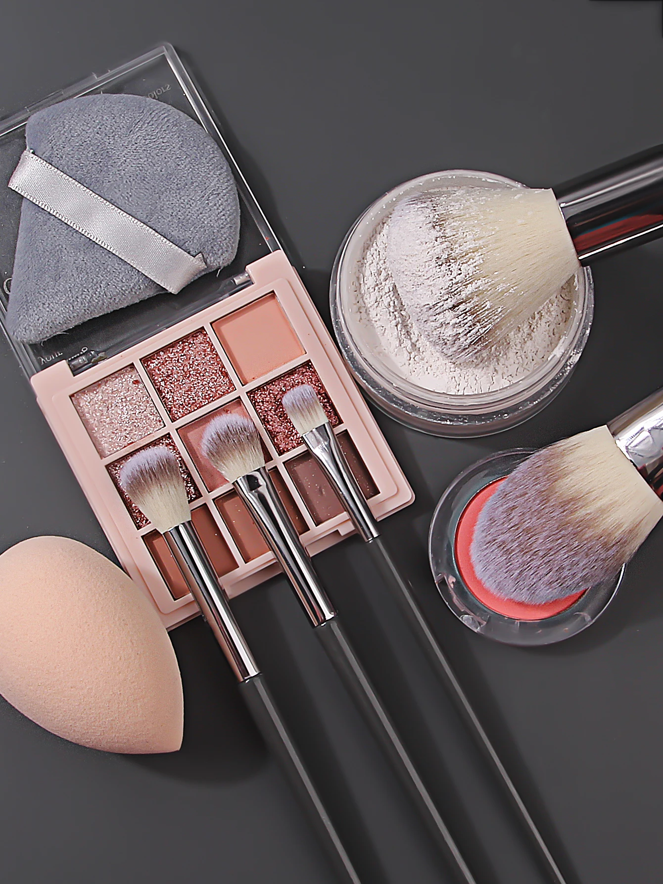 Ensemble de pinceaux de maquillage + 2 mélangeurs de beauté + 2 bouffantes d'éponge triangulaires, poils souples sans Latex, pour un maquillage complet, voyage quotidien, nouveauté 2025