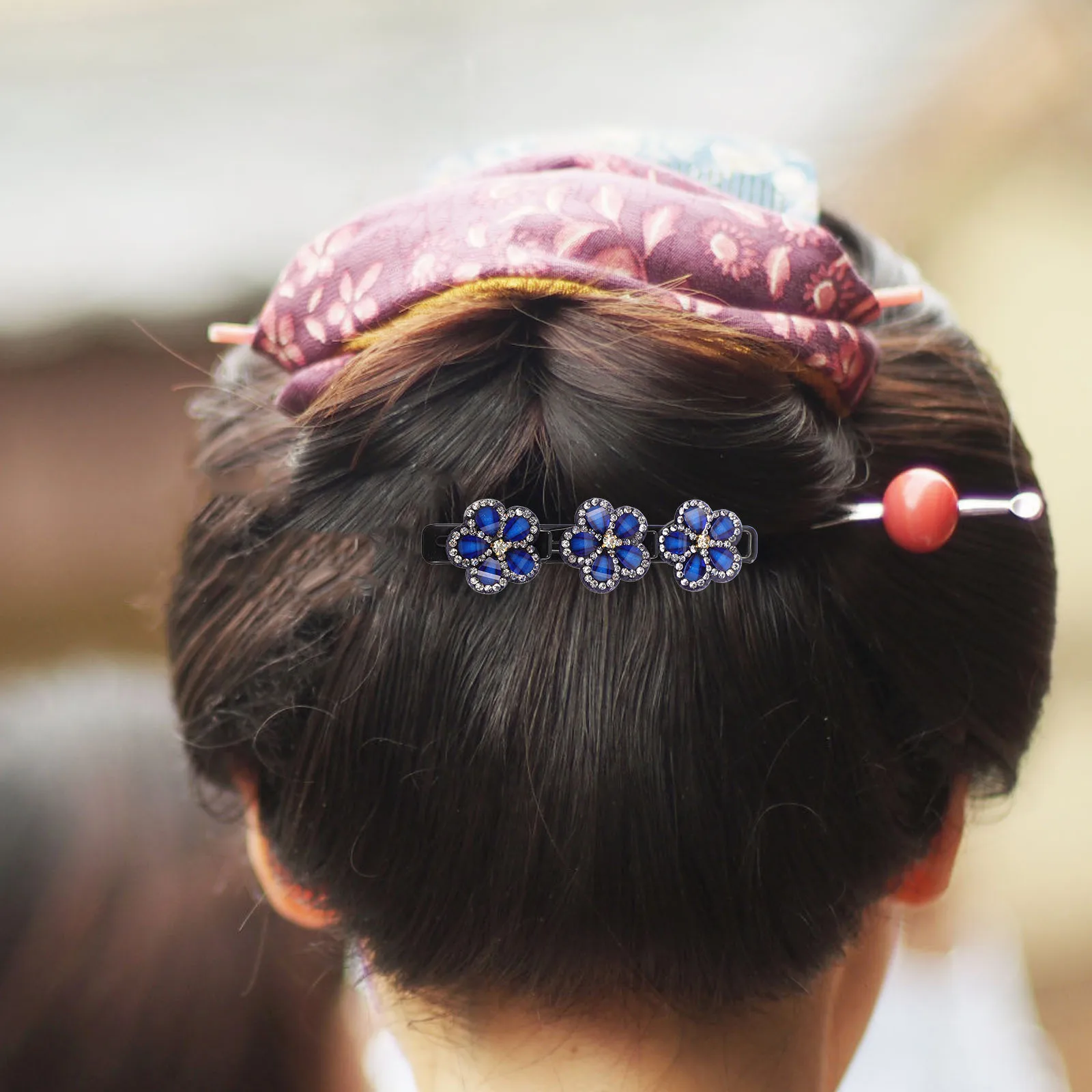 

2pcs Claw Clip: Flower Hair Barrettes For Women Five-Petal Design Secure Double Layer Lightweight Sparkly Bun Clips Braid