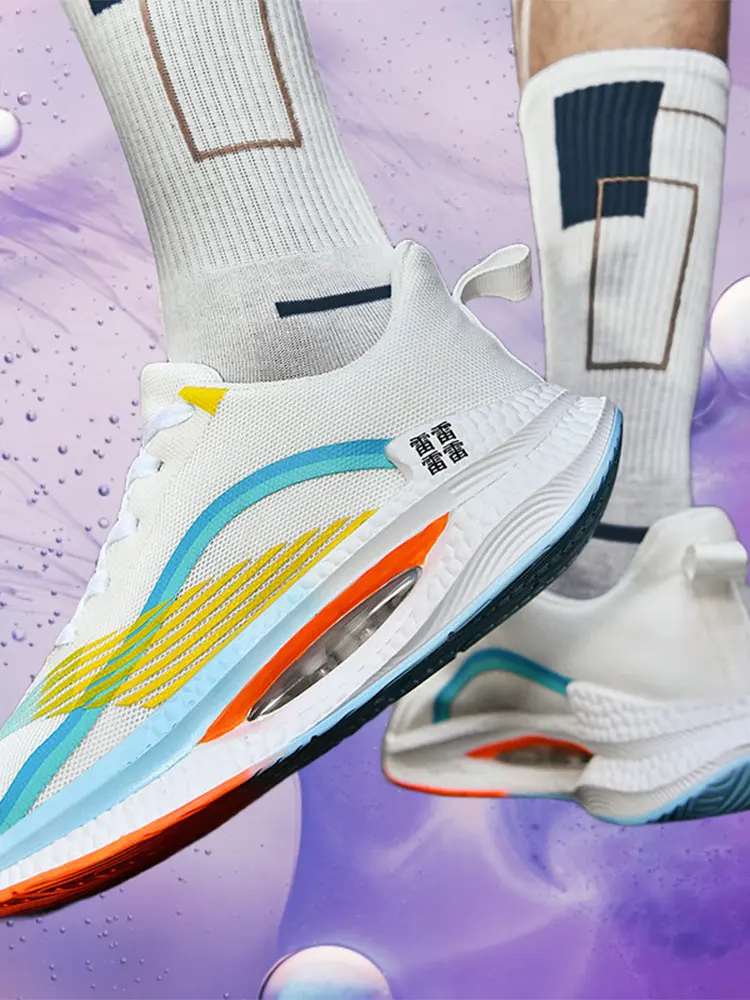 

Cool and versatile breathable running shoes, height increasing outdoor casual shoes, fashionable and comfortable sports shoes