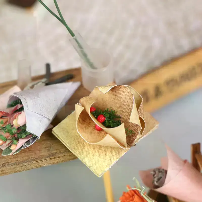 1/12 Miniaturowa książka do domku dla lalek, model, ozdoba sceny z czarodziejskiego świata, dekoracja w stylu vintage do domku dla lalek, rekwizyty do zdjęć