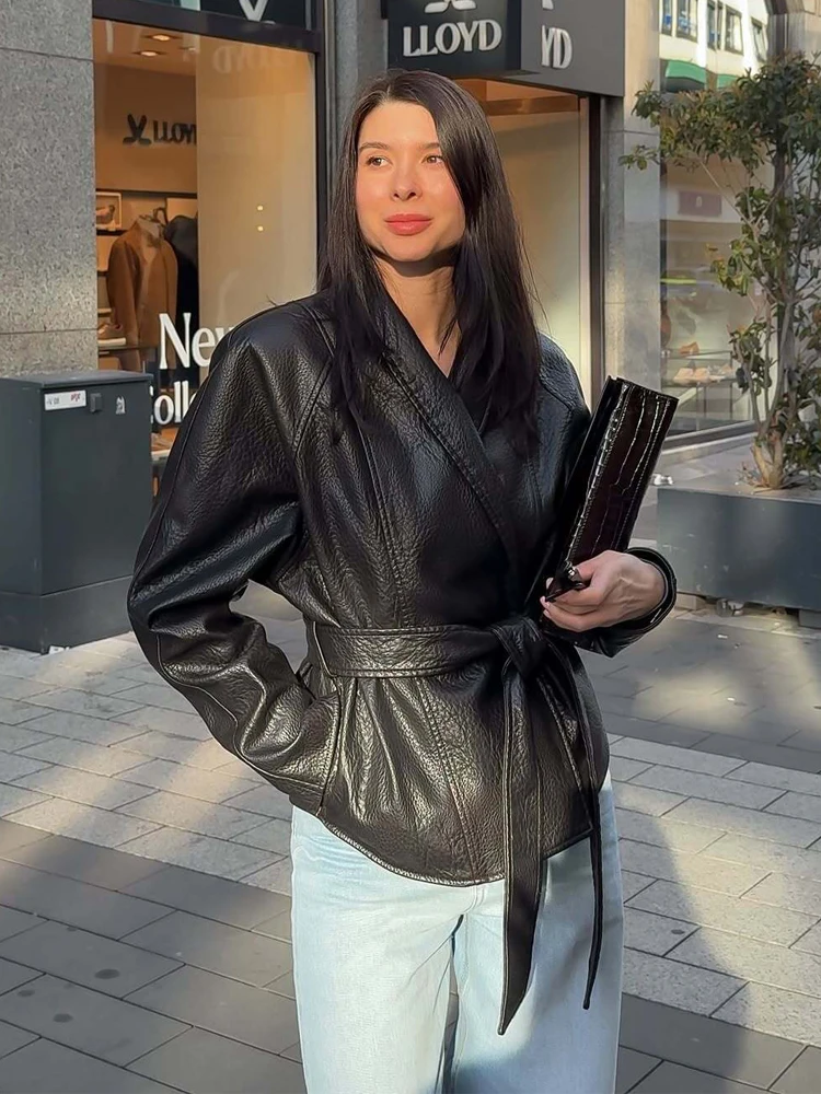 MUJER Faux Leather Jackets for Women Outdoor Belt Bomber Jackets Woman Long Sleeve Overcoat Female High Collar Women's Coats