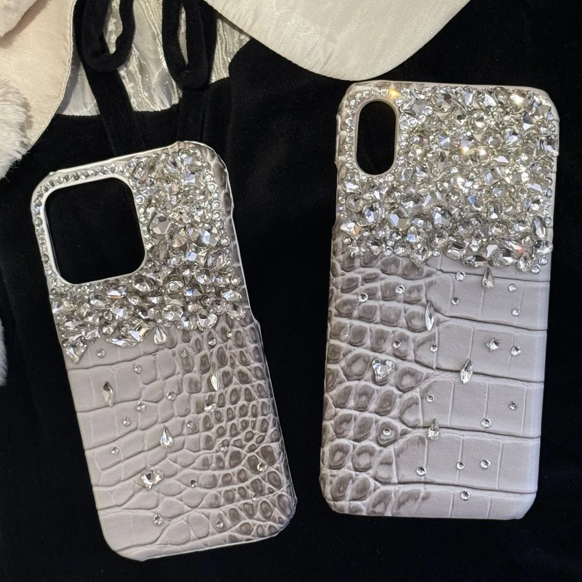 Crocodile leather diamond mobile phone case, suitable for iPhone, half-pack Himalayan crocodile leather.Contact customer service