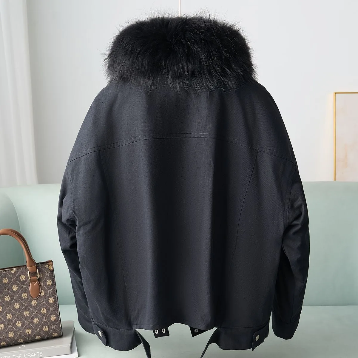 2025 الخريف والشتاء جديد الراكون الفراء طوق معطف الفرو حجم كبير المرأة أرنب الفراء الداخلية بطانة فطيرة للتغلب