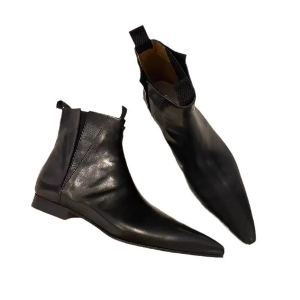 Retro Short Boots Women\'s Autumn/Winter Genuine Leather Pointed Chelsea Boots Womens Flat Bare shoes for Women Thin shoes Women