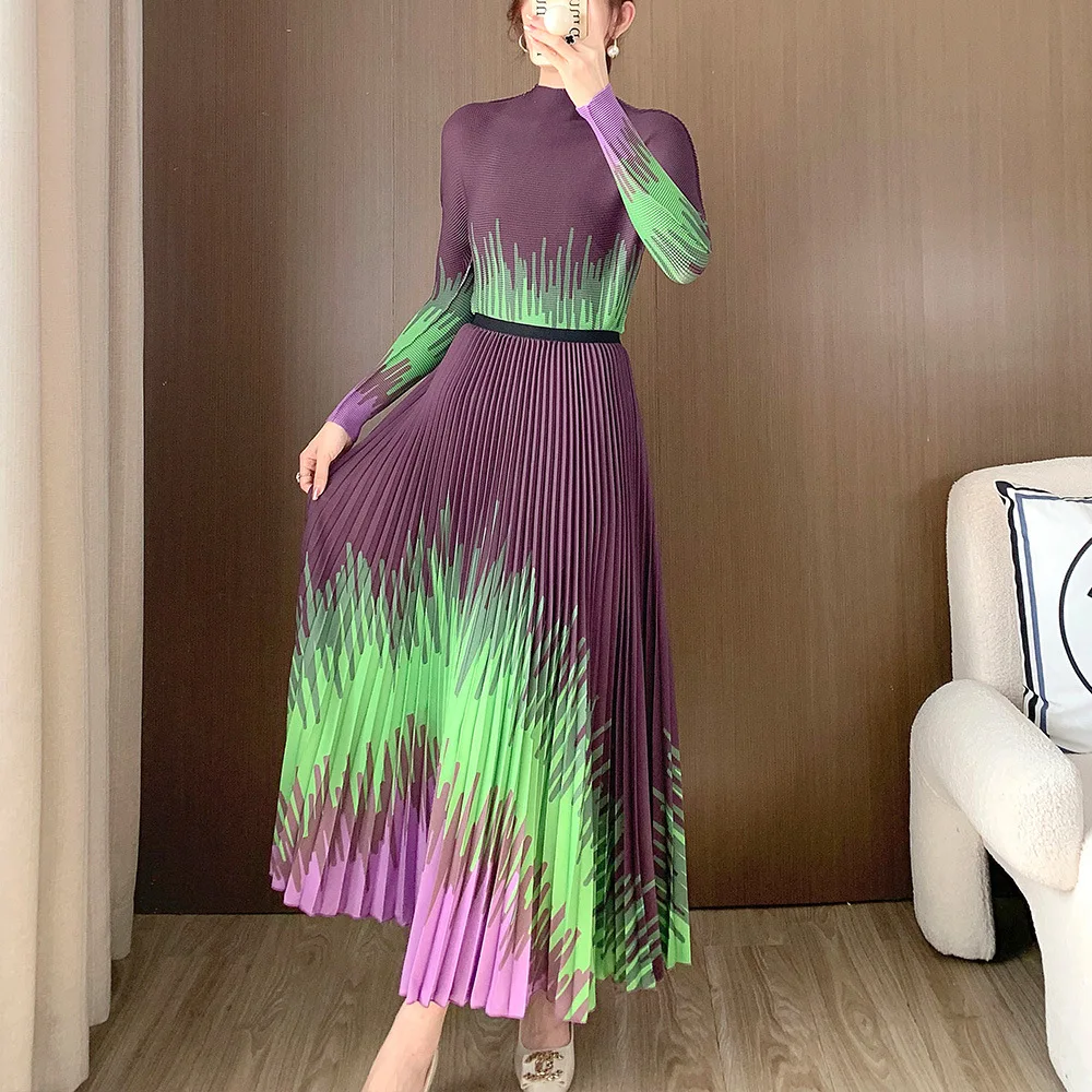 Half Skirt Set for Women\'s High-end Spring Fashion Gradient Pleated T-shirt Top Long Pleated Skirt Two-piece Set