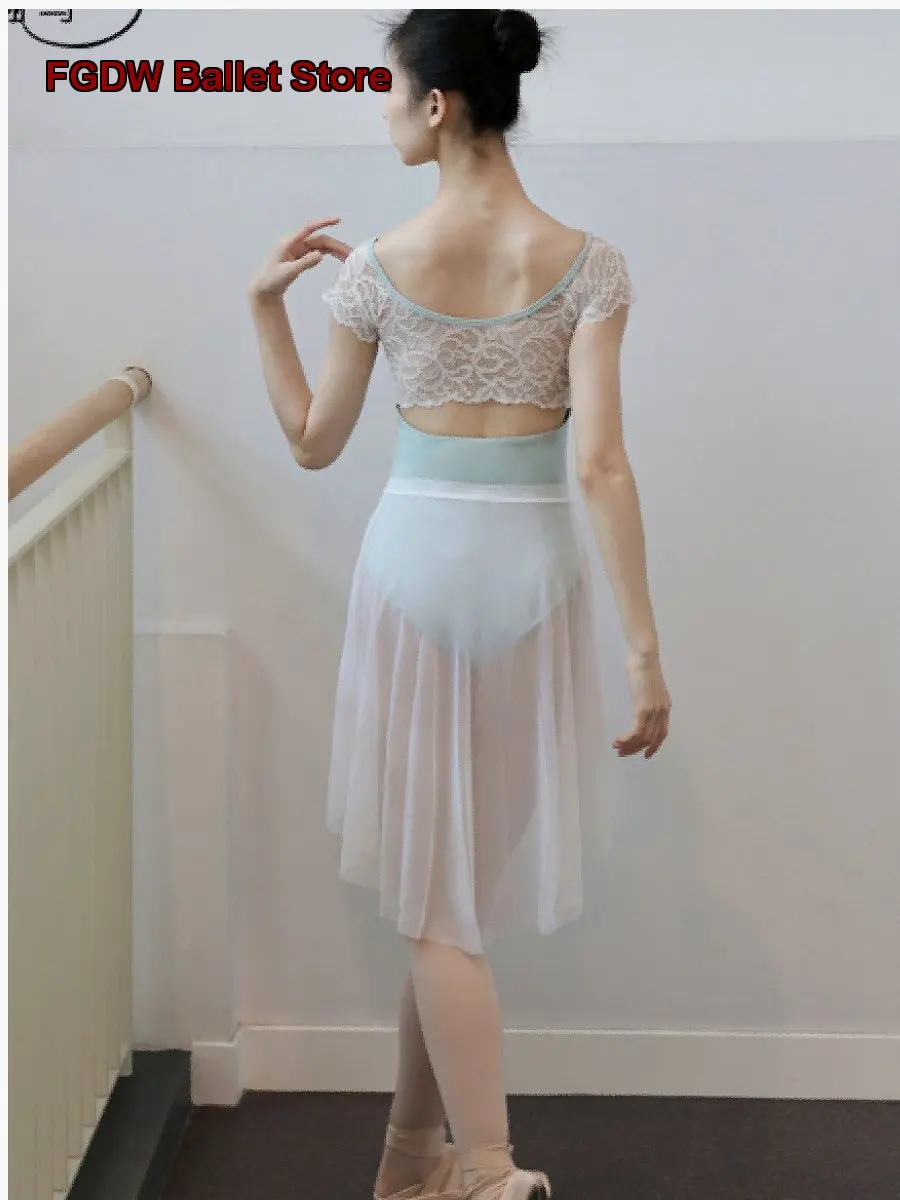 Women's Wing Sleeves Lace Bodysuit Chinese Basic Training Unitard for Gymnastics Practice Leotard Gymnastics Leotard Adult