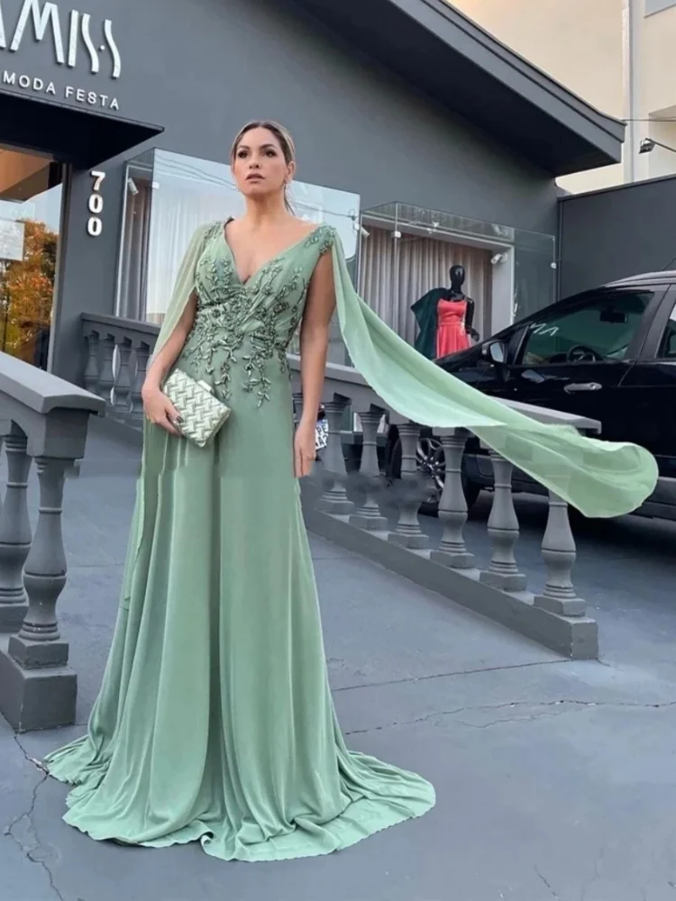 Elegant green deep V-neck women's floor mopping Arab Dubai evening dress formal occasion sleeveless dress 2024