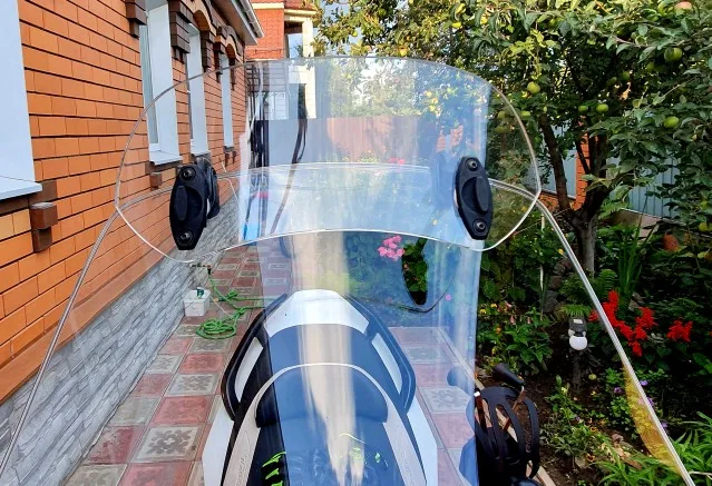 For KYMCO DownTown 200i 300i 350i 125 200 300 XCITING 250 300 350 400 400s 500 K-XCT Adjustable Windscreen Wind Deflector view 6