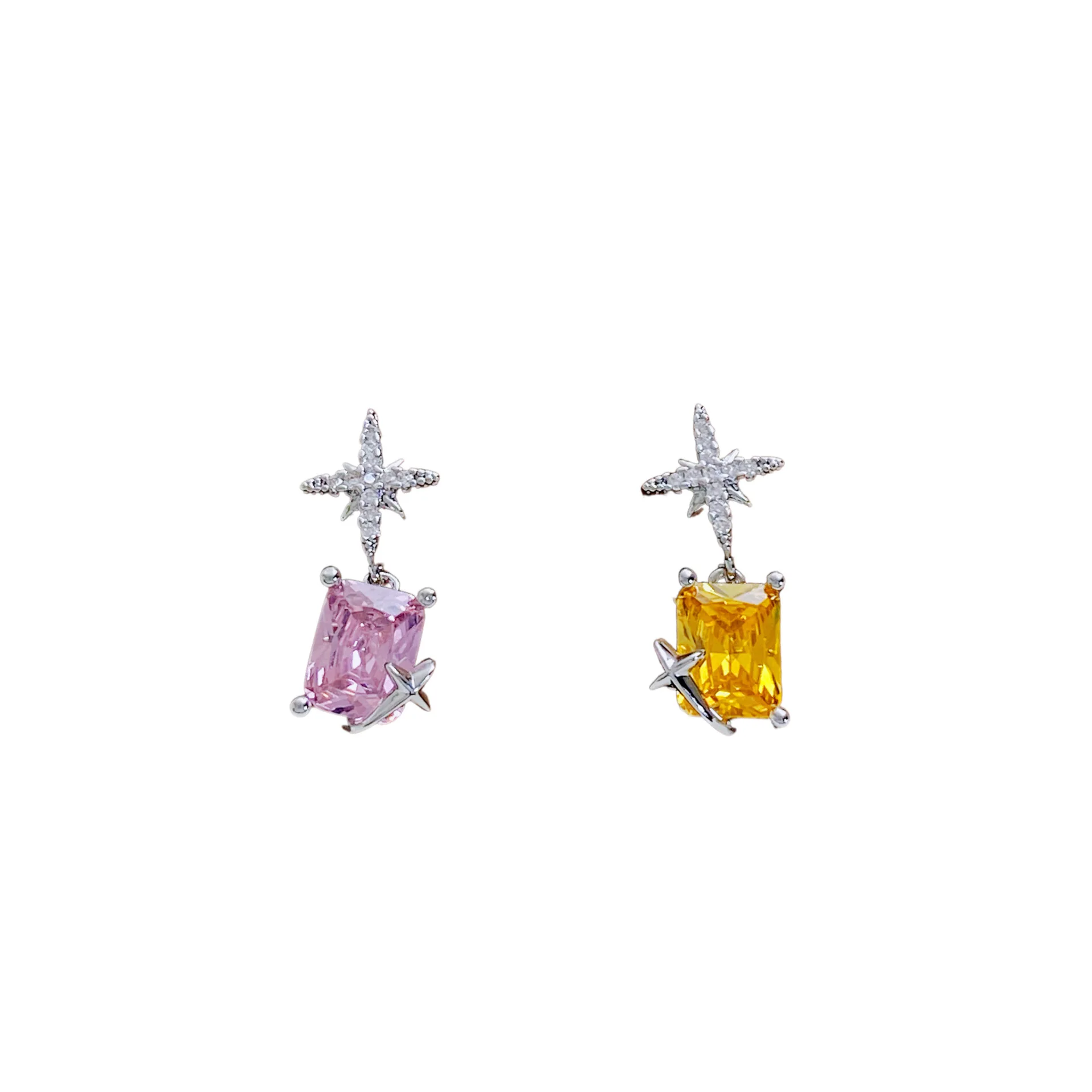 

Luxury Full Zircon Sugar Cube Asymmetrical Earrings S925 Silver Needle Women Exquisite High-End Fashion Jewelry Gift