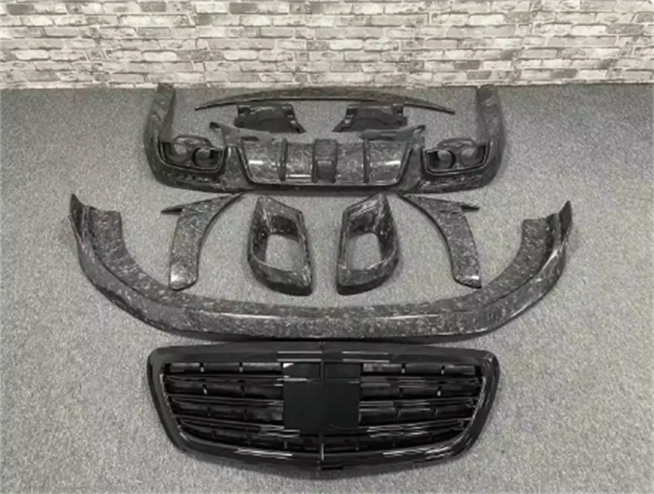 

Car body kit surround Front rear lip grill fog lamp cover For Mercedes-Benz S class S63