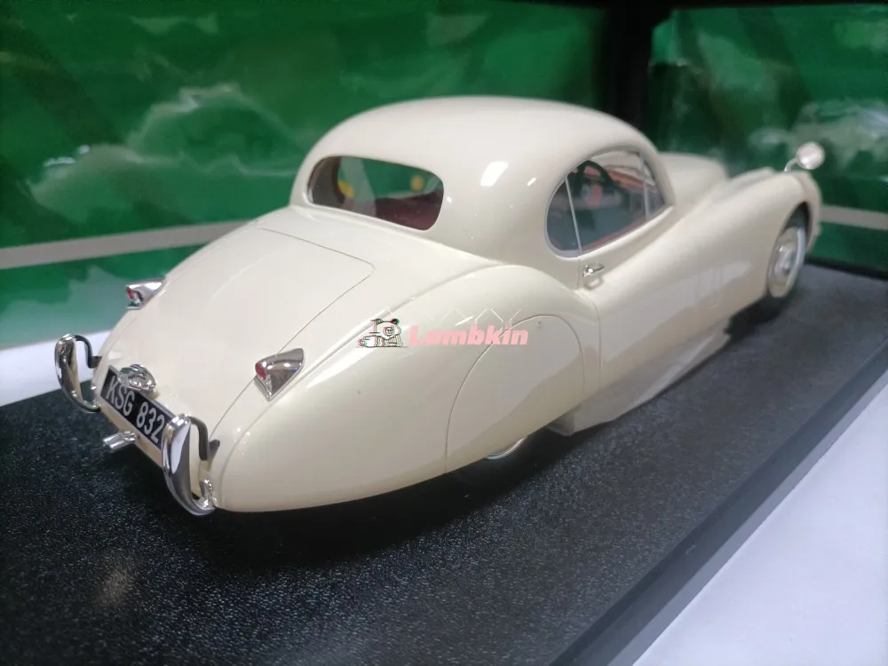 Cult 1/18 Jaguar Coupe Model Jaguar XK120 FHC 1954 English White Collectible Gift