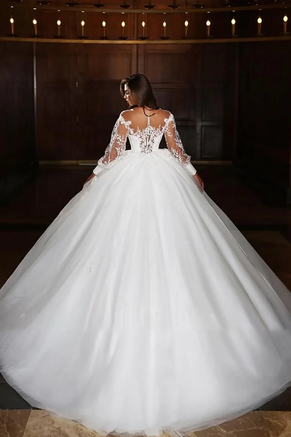 Robe de mariée classique pour femme, col bijou, manches longues, quels que soient les patients, appliques en dentelle, robe de train de balayage, sur mesure, robe éducative