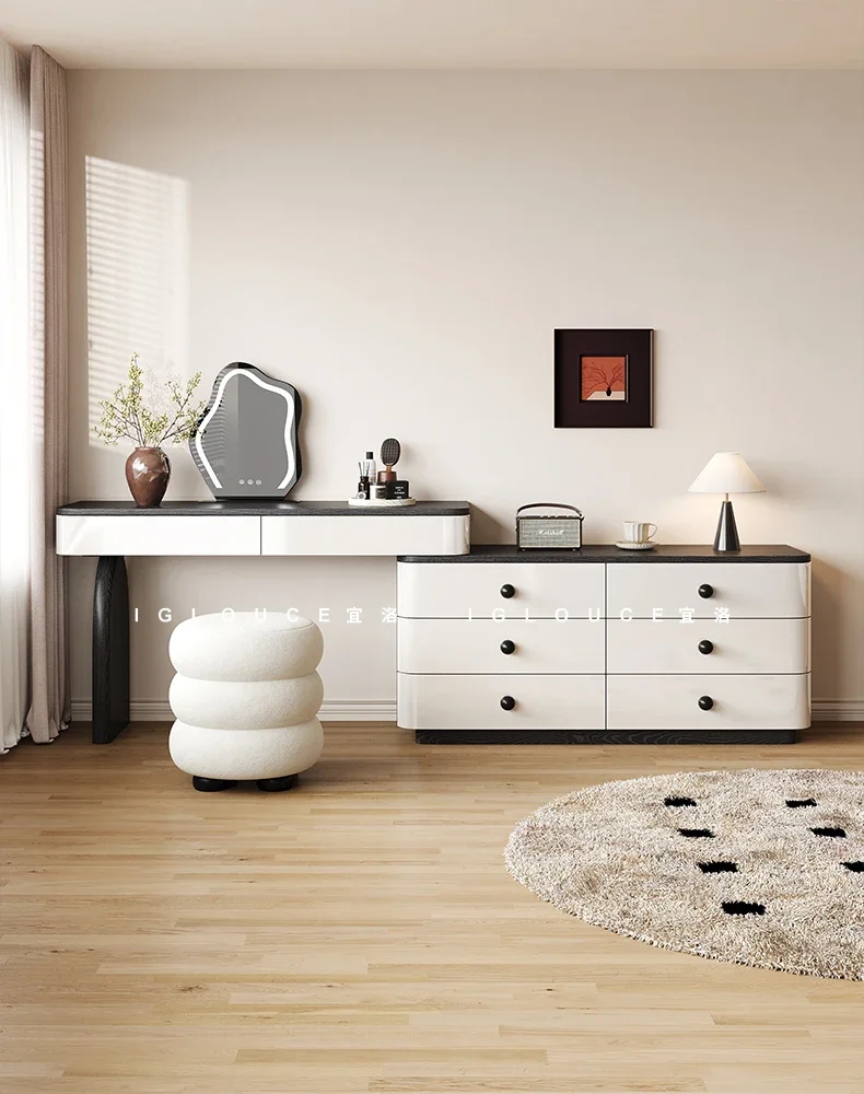 

Ретро-комод, сундук, встроенный выдвижной угловой столик для макияжа, письменный стол