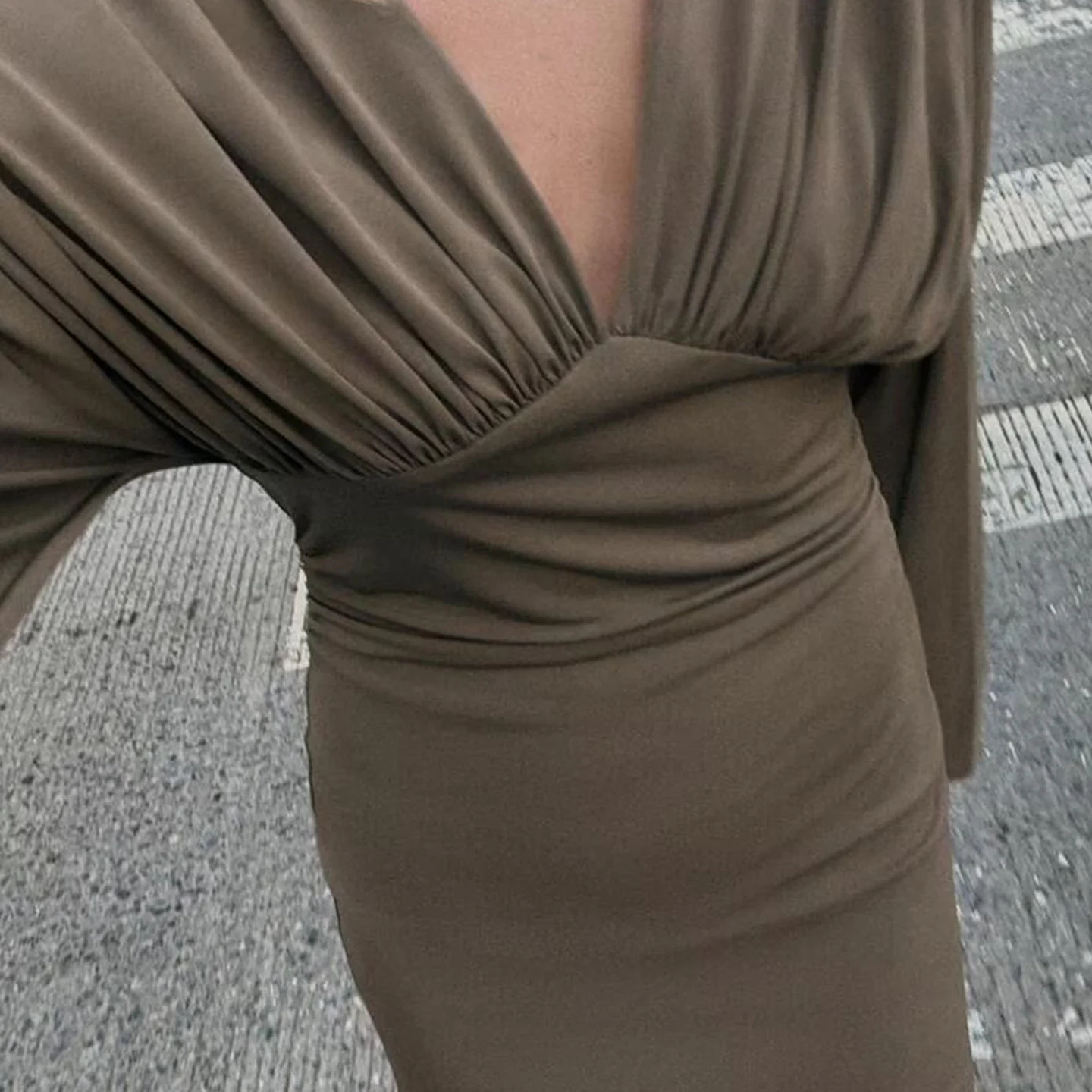 Z Women's Faion Personali ort Dr V-ne Long Sve منتفخ 2025 جديد Sle Ele حامل أوروبي مناسب Dr