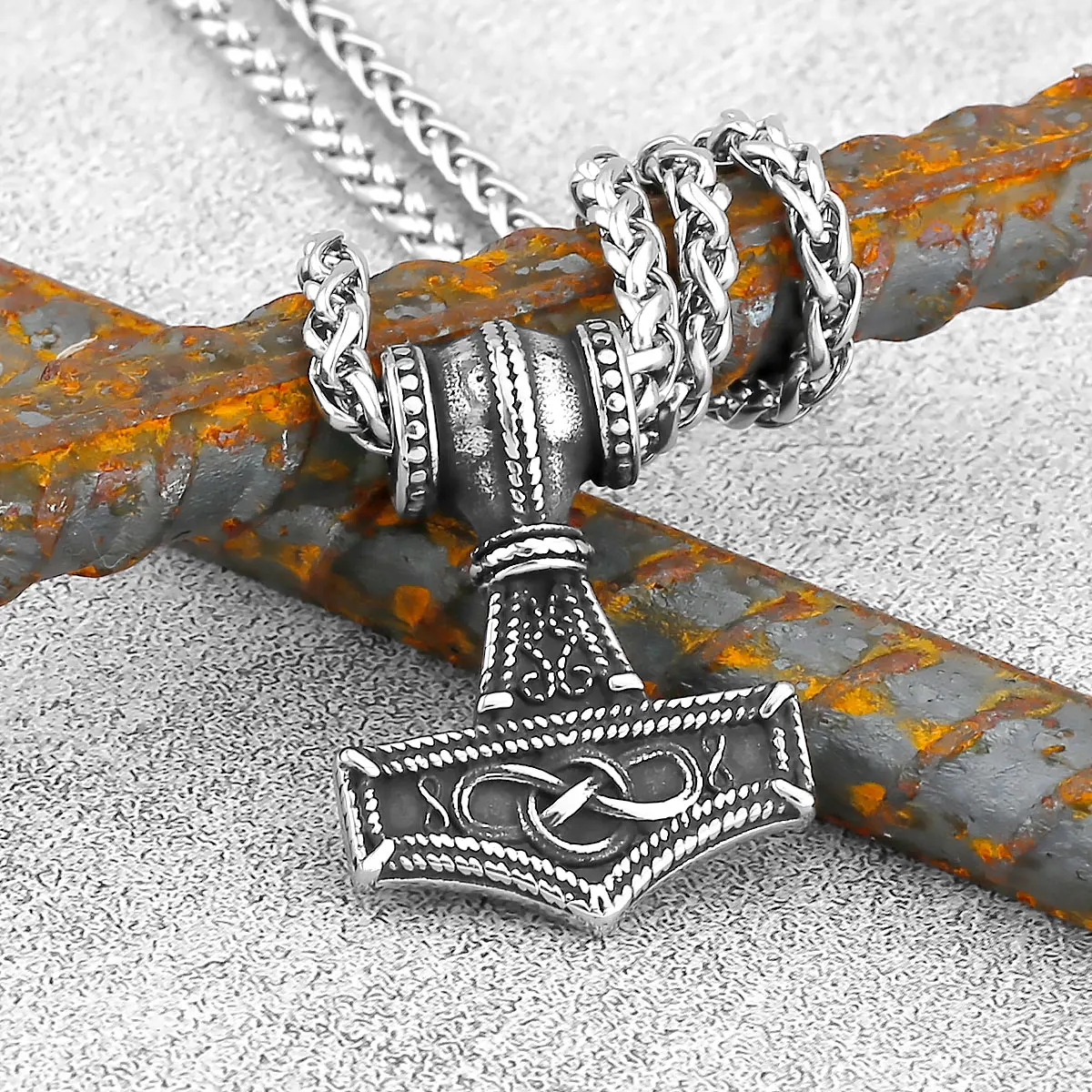 Titanium Stainless Steel Thor\'s Hammer Viking Necklace Nordic Religious Retro Amulet Fashion Pendant Popular Jewelry Accessories