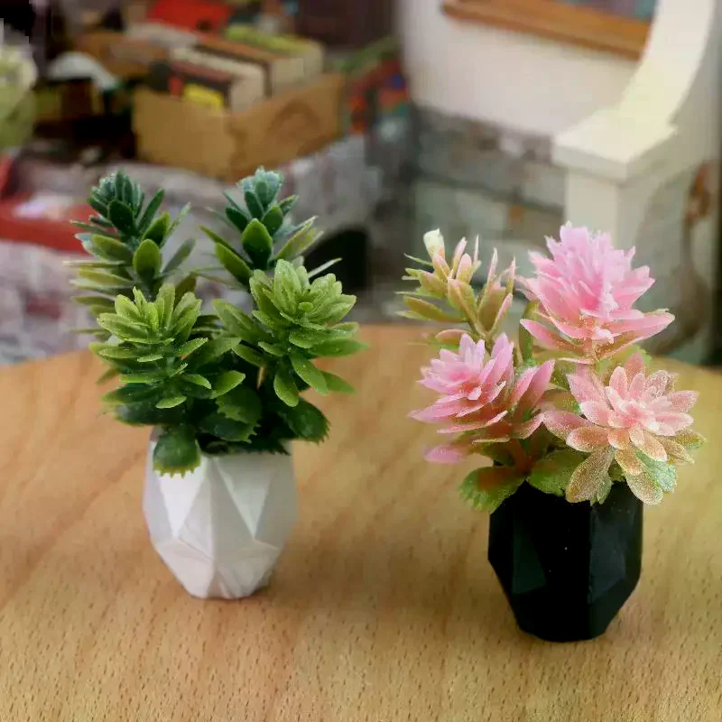 Miniature Potted Plant Ornament 1:12 Scale Dollhouse Mini Bonsai Model Decoration Toys Micro Scene Landscape Photo Props