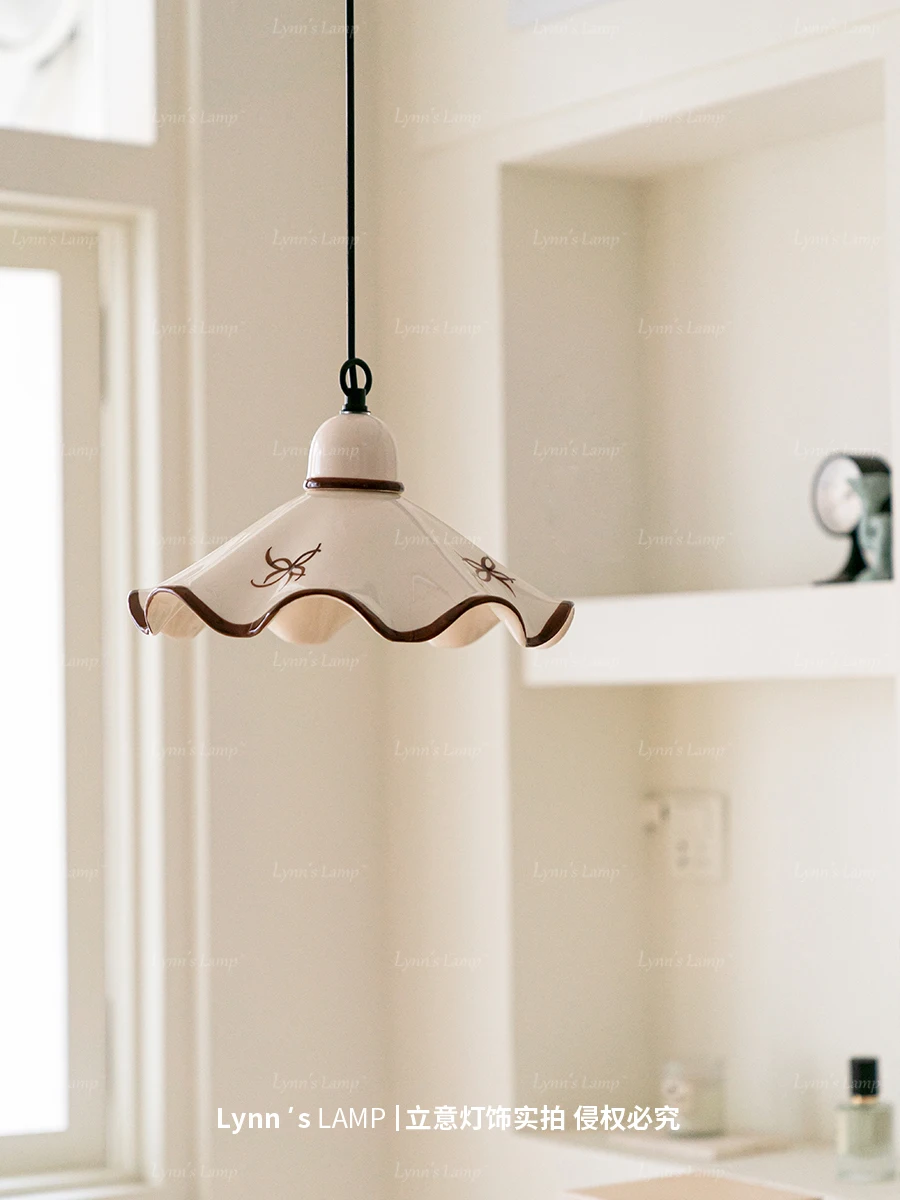 Mid ancient style ceramic patterned pendant lamp restaurant bar counter dining table retro Japanese style French bay window lamp