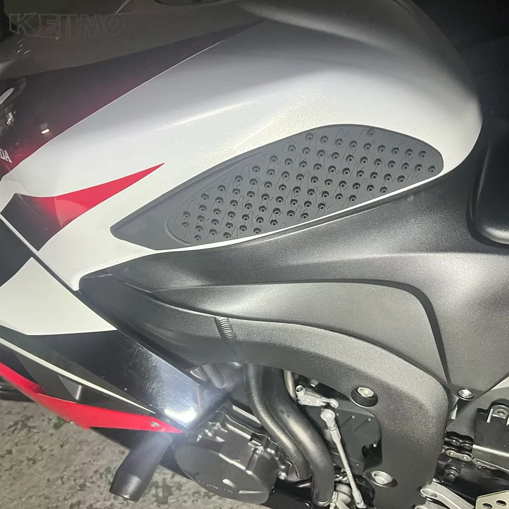 

Tank Pad Protector Sticker Decal Gas Knee Grip Traction Pad Side For Honda CBR600RR CBR 600 RR 2007 2008 2009 2010 2011 2012